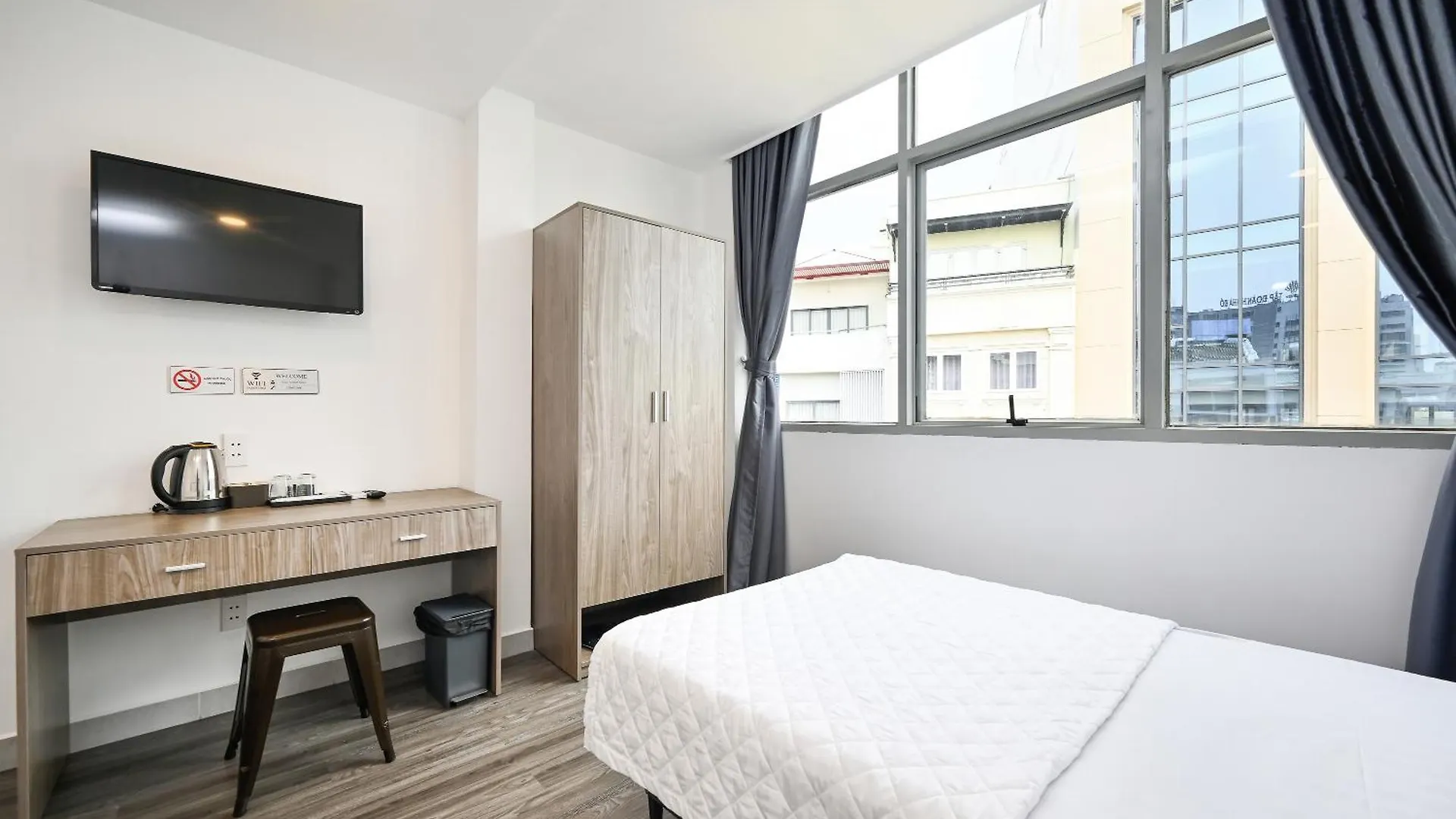 Yoko Airport Saigon Hotel 胡志明市 4*,