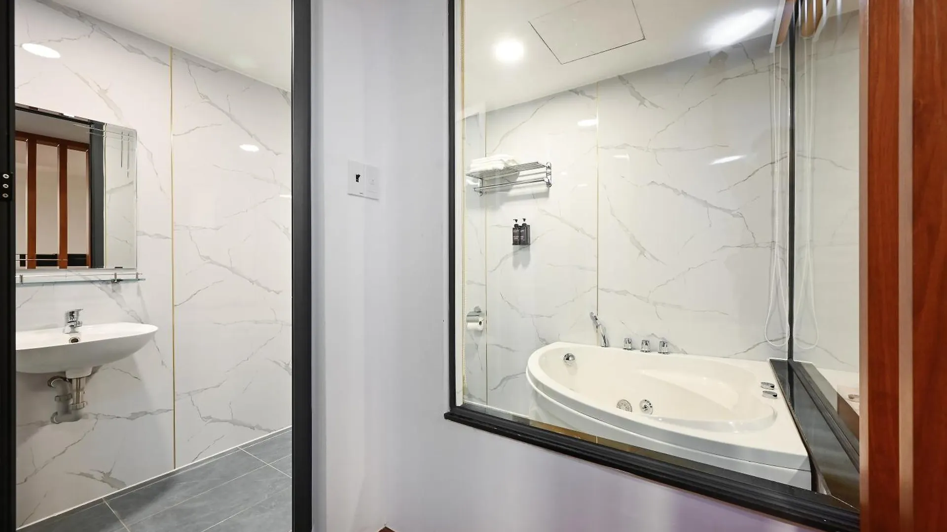 ****  Yoko Airport Saigon Hotel 胡志明市 越南