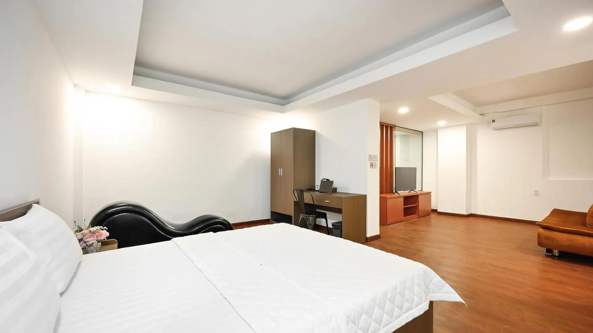 Yoko Airport Saigon Hotel 胡志明市