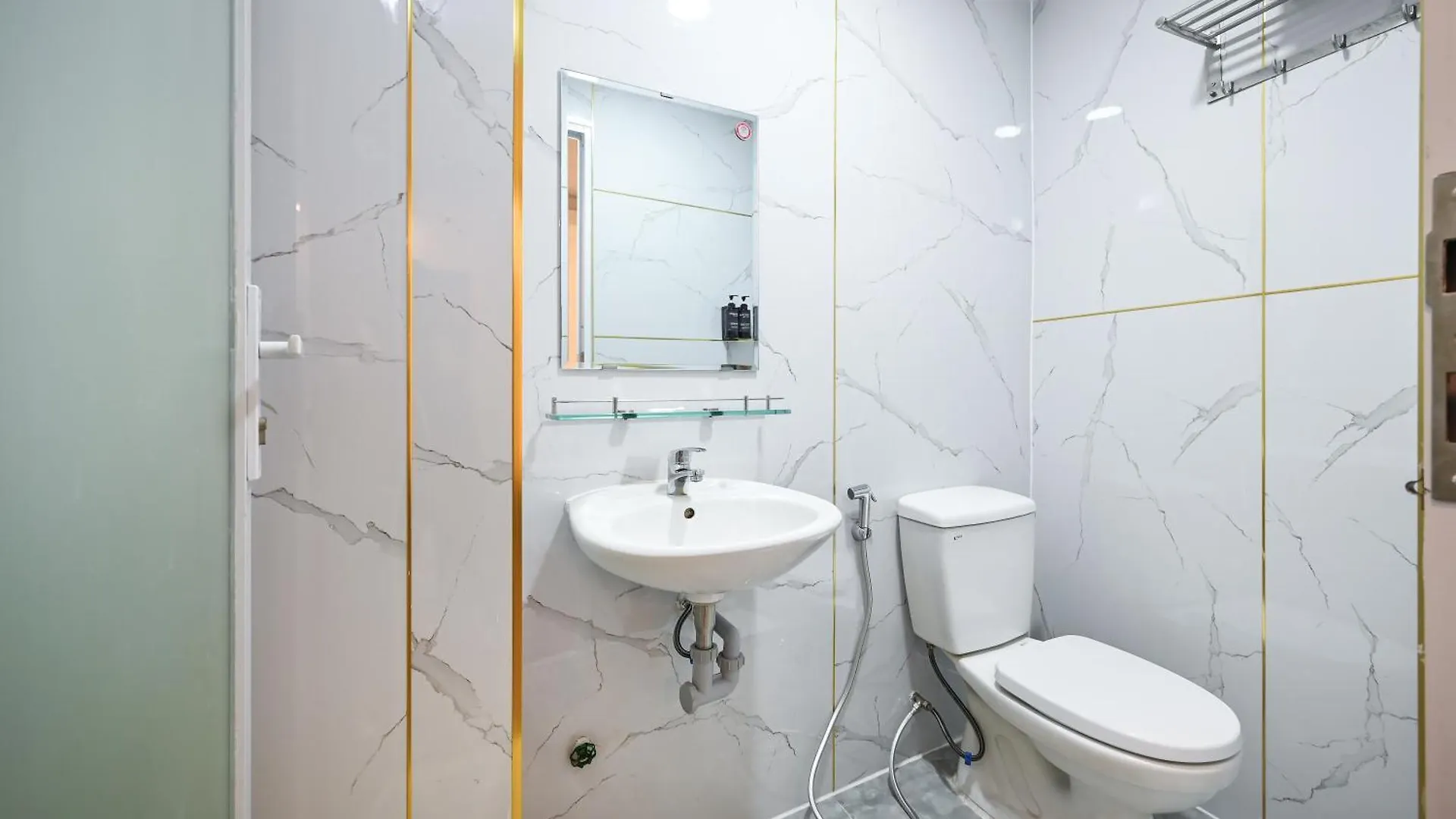 Yoko Airport Saigon Hotel 胡志明市