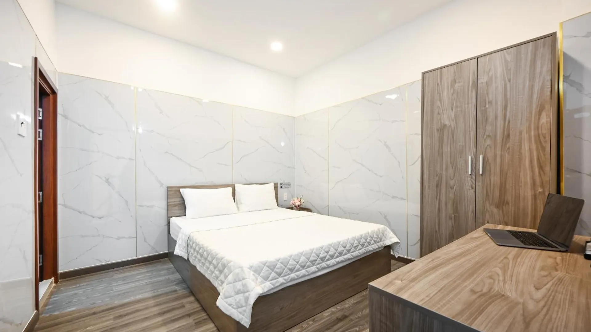 Yoko Airport Saigon Hotel 胡志明市