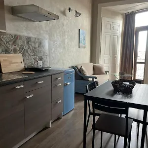 Guest house Chrilu House