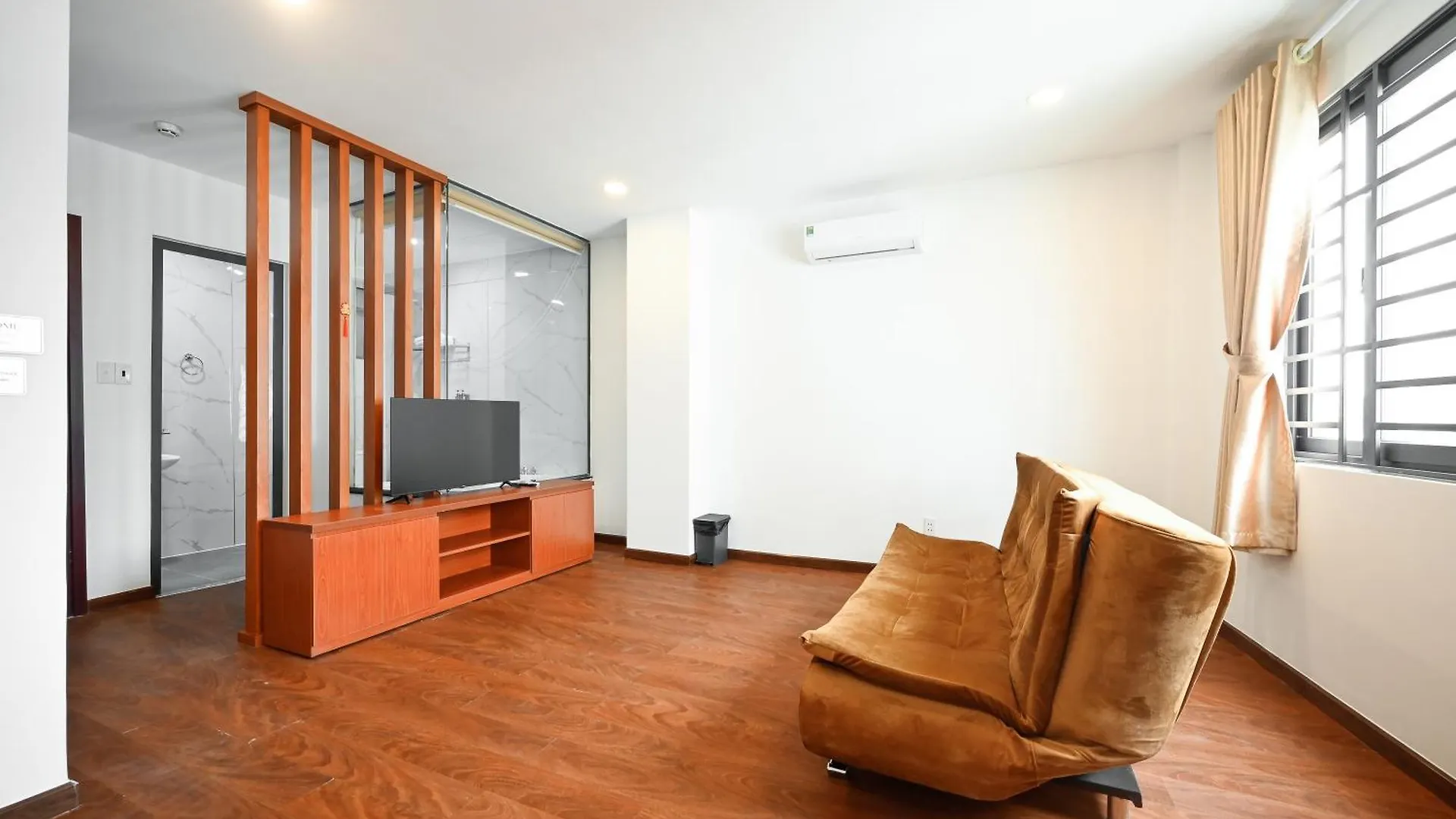 ****  Yoko Airport Saigon Hotel Ho Chi Minh City Vietnam