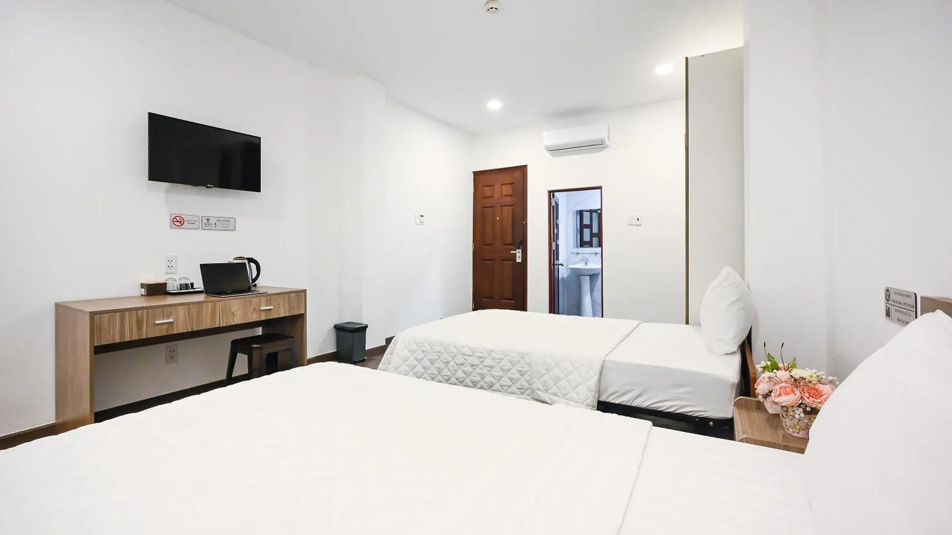Yoko Airport Saigon Hotel Ho Chi Minh City Vietnam