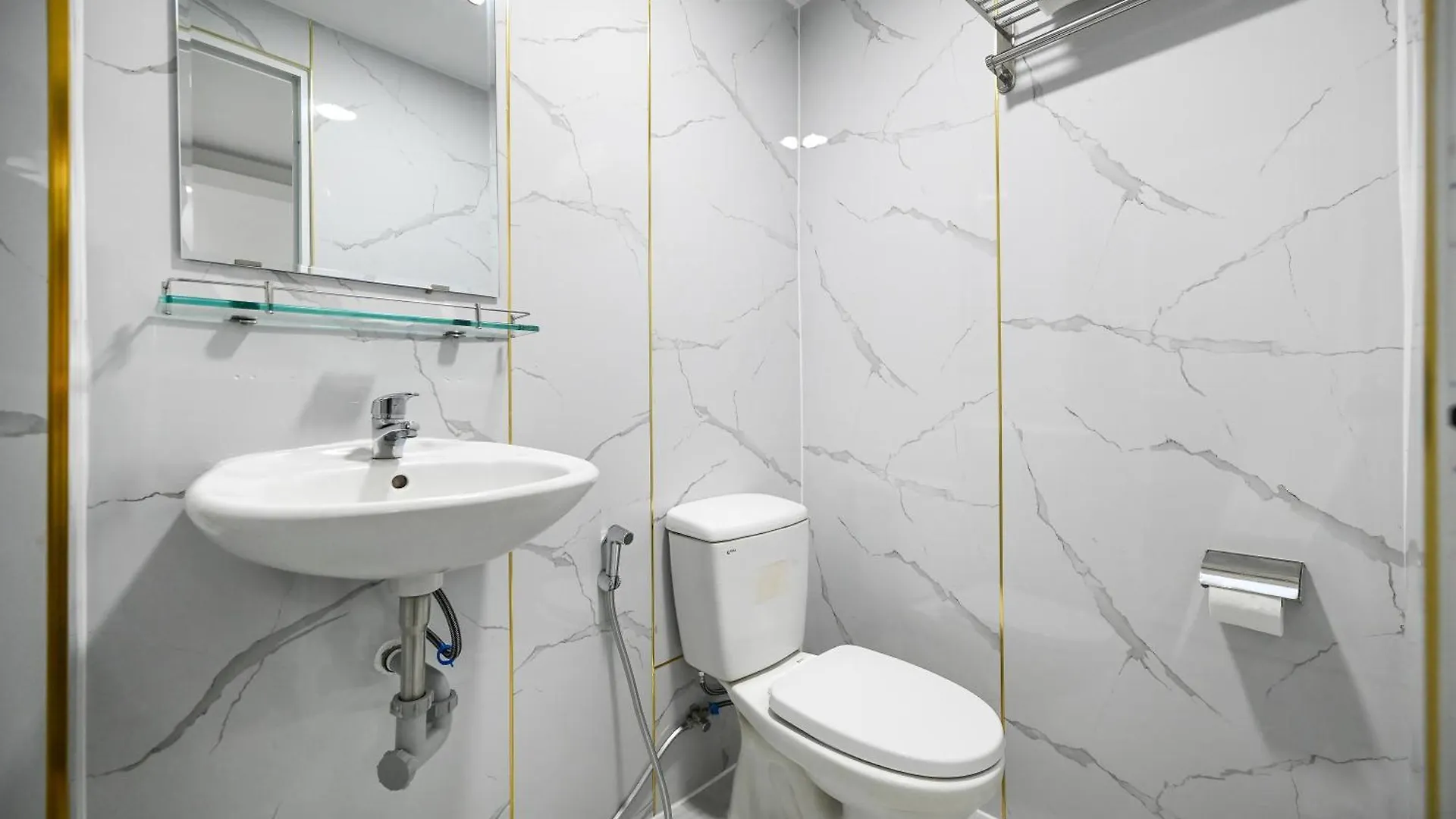 ****  Yoko Airport Saigon Hotel Ho Chi Minh City Vietnam